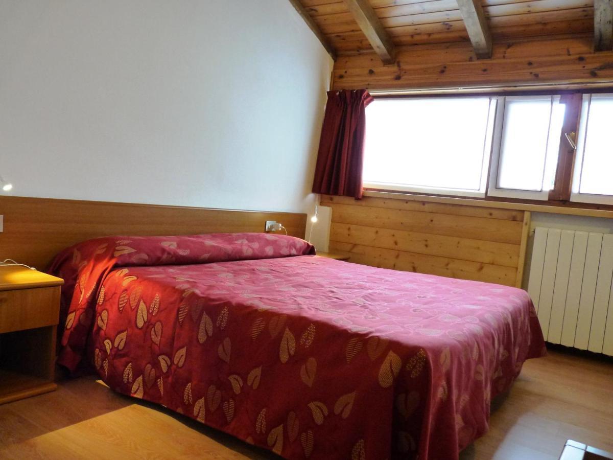 Hotel La Rosa Teglio Bagian luar foto