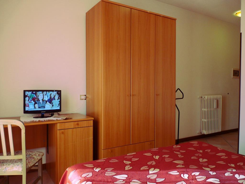 Hotel La Rosa Teglio Bagian luar foto